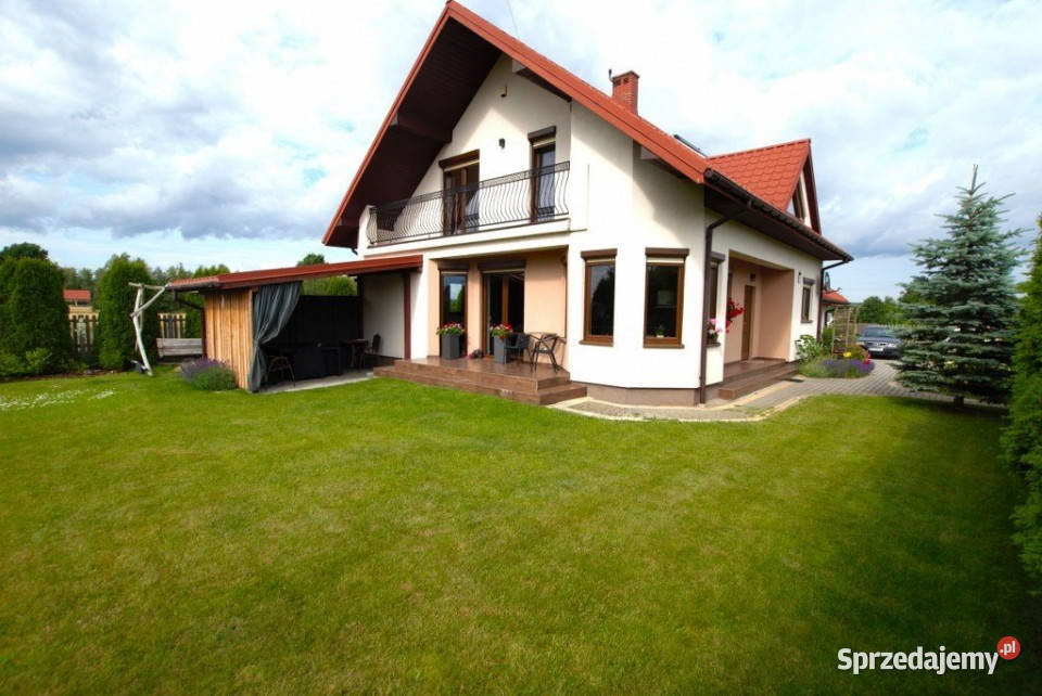 Dom wolnostojący Brynica 376m2 do zamieszkania świętokrzyskie