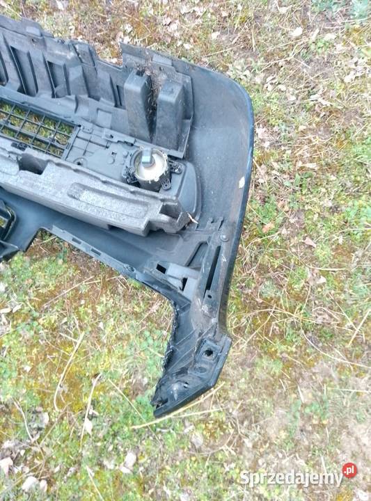 MercedesBenz A W169 2012 14983 Z przodu Zderzak osobowe Barłogi