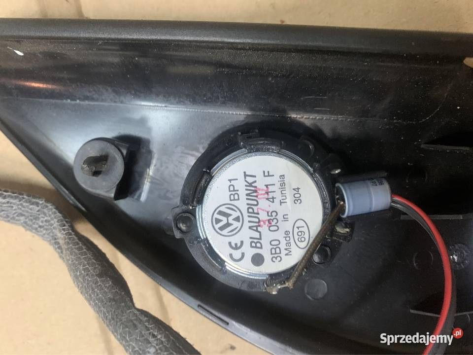 Trójkąt osłona lusterka 3B0837993 vw passat b5 Szczecin