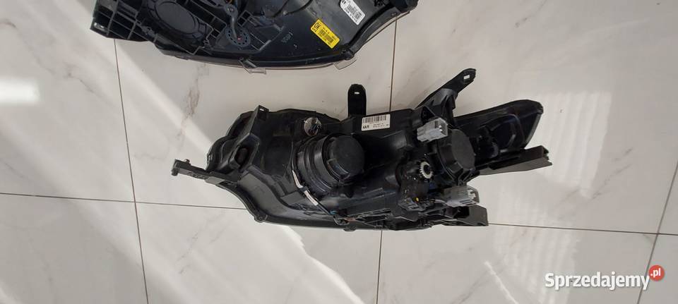 Mitsubishi Outlander 20122013 2015 lampa prawa dolnośląskie