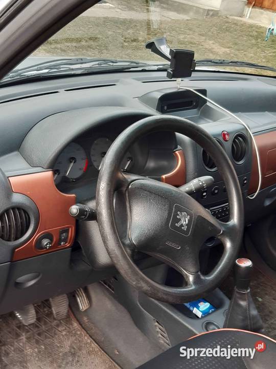 Peugeot Partner 20 HDI 2003 Ropniak nieuszkodzony Leżajsk