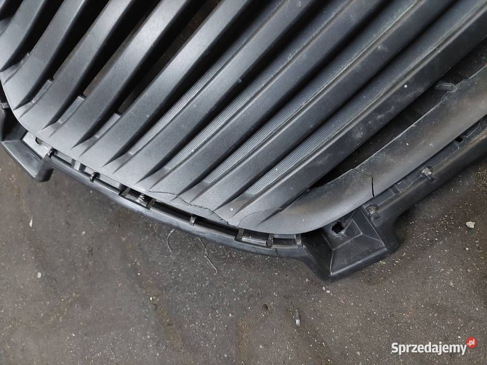 Suzuki Swift MK8 2017 Atrapa Grill Przod Kłobuck