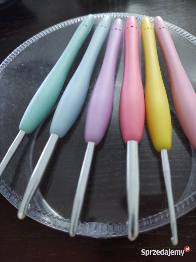 SZYDEŁKA NOWE ZESTAW