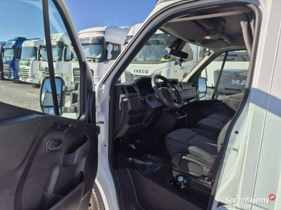 Renault Master Komorniki