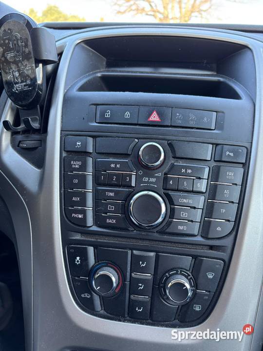 Sprzedam opel astra J radio zachodniopomorskie Szczecinek sprzedam