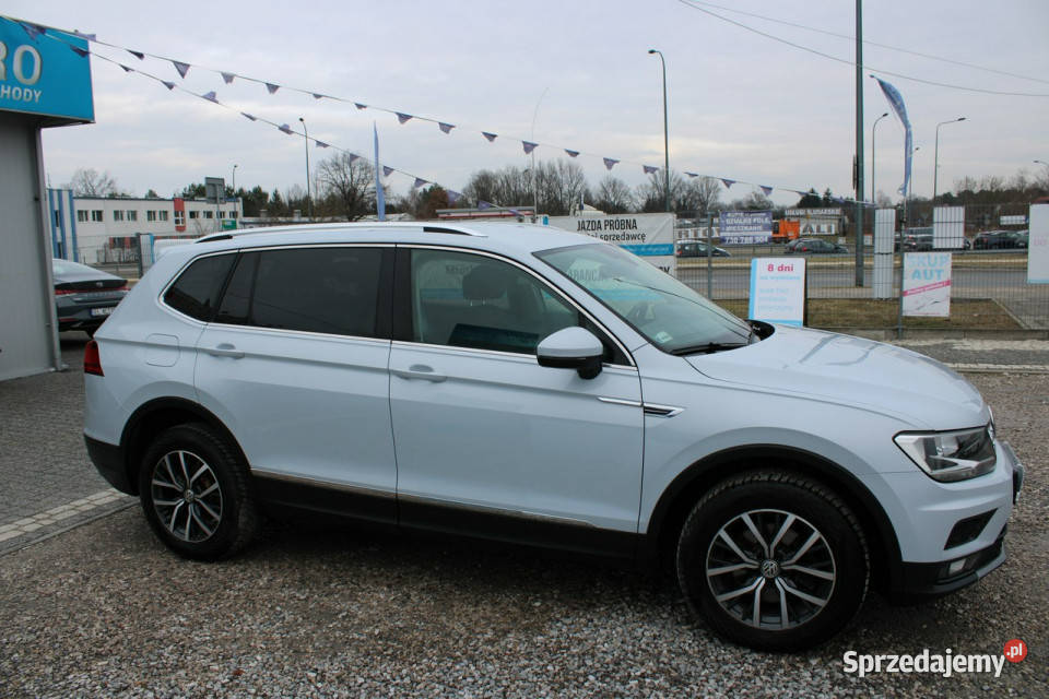 Volkswagen Tiguan Allspace Comfortline LED Fvat autoalarm mazowieckie Warszawa sprzedam