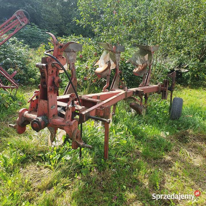 Pług obrotowy NIEMEYER 3 nieuszkodzony Radom sprzedam