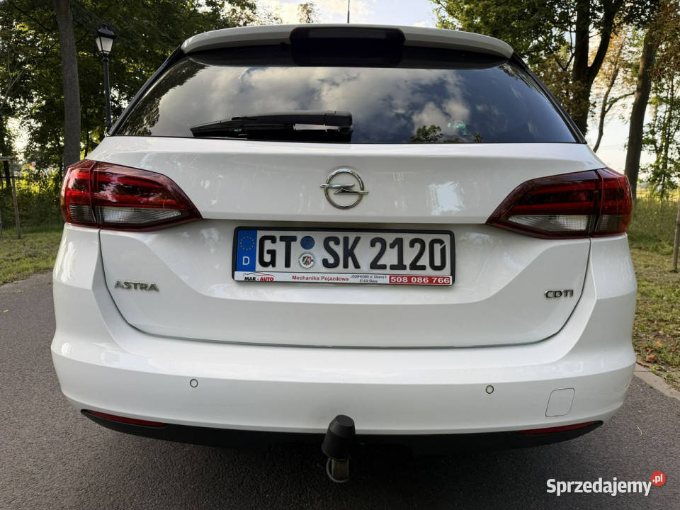 Opel Astra Cosmo Sport Tourer 16 CDTI 136 2016r Józefkowo