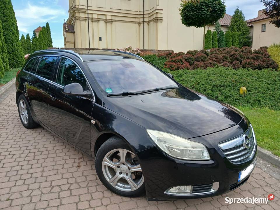 Opel Insignia 20 CDTI 160 Okazja Grzane fotele Rok produkcji 2009