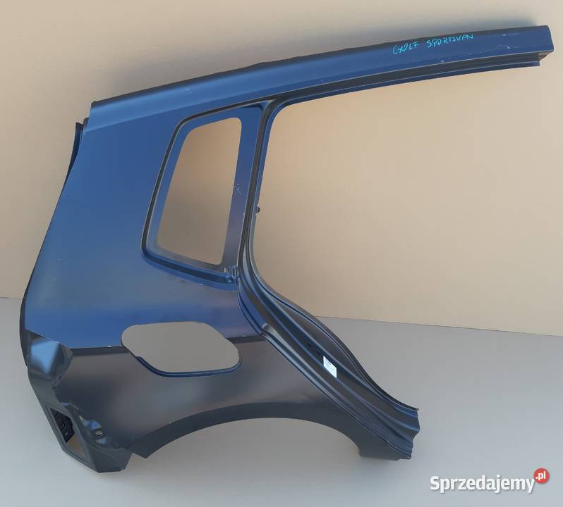 VW GOLF SPORTSVAN BŁOTNIK PRAWY TYŁ POSZYCIE