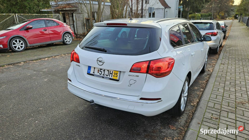Opel Astra nieuszkodzony Szczecin
