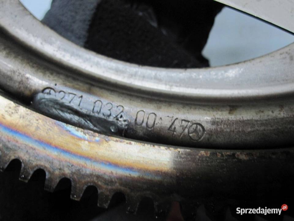 MERCEDES C 18 143 07R A2710320047 KOŁO ZAMACHOWE
