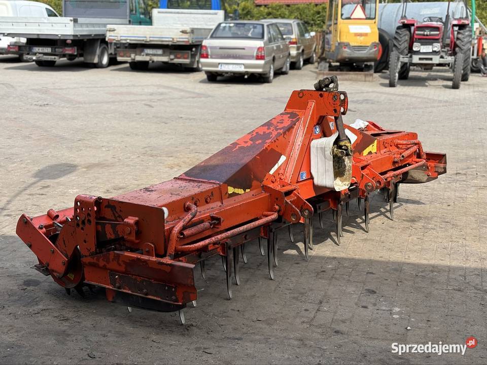 Kuhn HA 3000 agregat brona wahadłowa wał packera Myszyniec