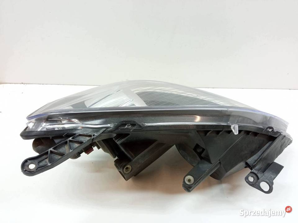 LAMPA PRZÓD LEWA EU Opel Zafira II 2005 świętokrzyskie