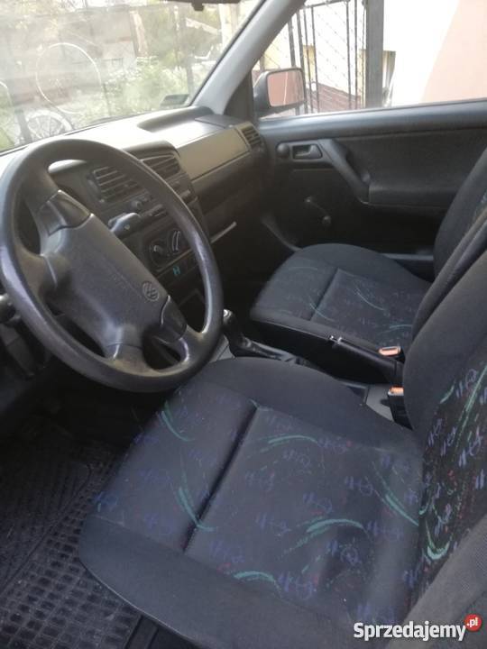 Volkswagen Golf kombi 1994 r 17 benzyna garażowany