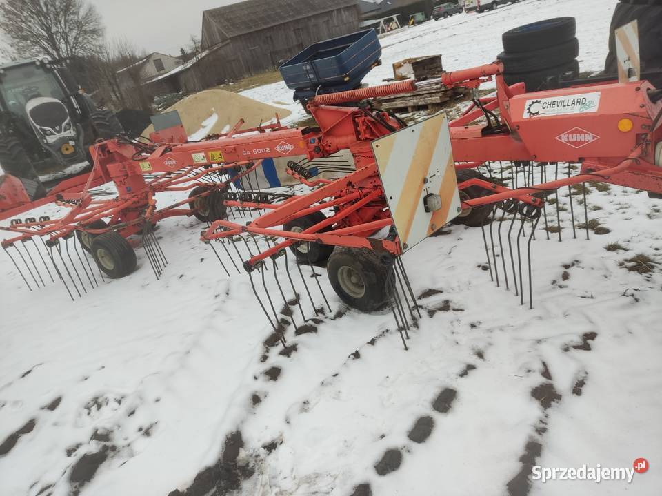 Zgrabiarka dwukaruzelowa kuhn GA6002 Zgrabiarki i przetrząsacze Rudlice