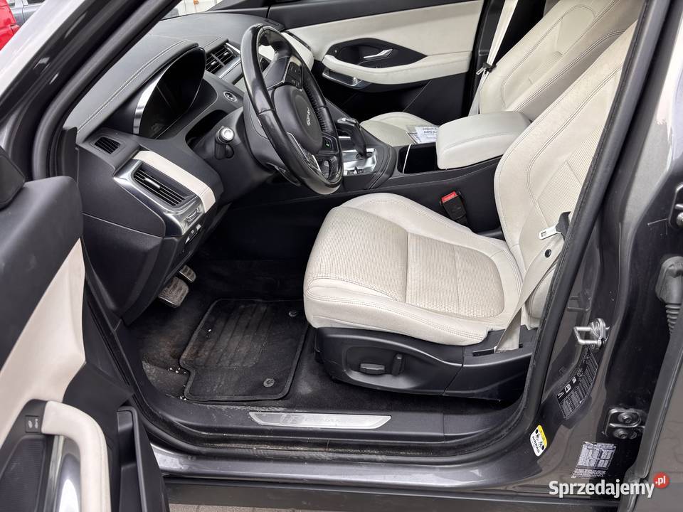 240 sam parkuje serwisie Kraków sprzedam