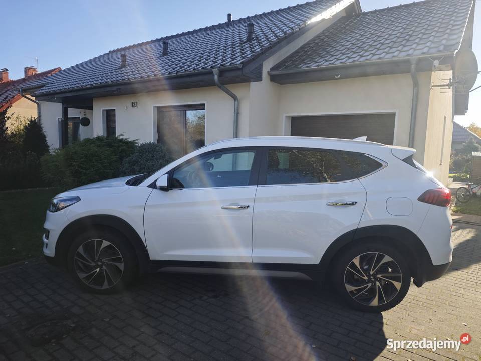 Hyundai Tucson 16 crdi aut Salon Świebodzin