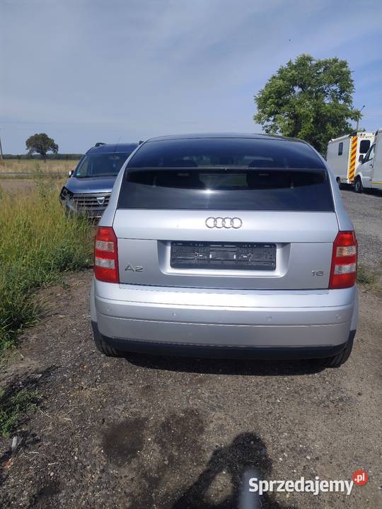 Audi A2 benzyna 16 110 2004 przyciemniane szyby A2 Namysłów