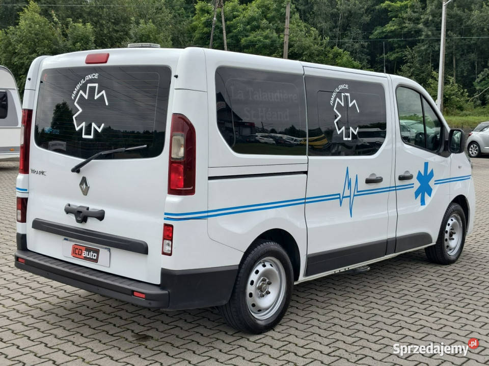 Renault Trafic 20dCi karetka ambulans nieuszkodzony Kęty