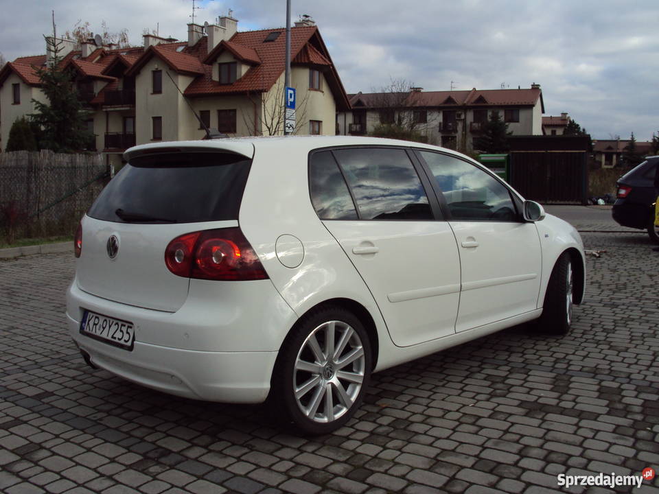 GOLF 5 sportowy 14 z 2007r Golf