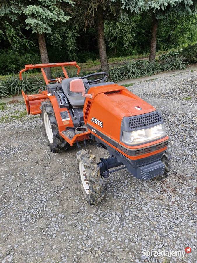Traktor japoński Kubota Aste A155 Skrzynia biegów Manualna Ciągniki Łączki Kucharskie
