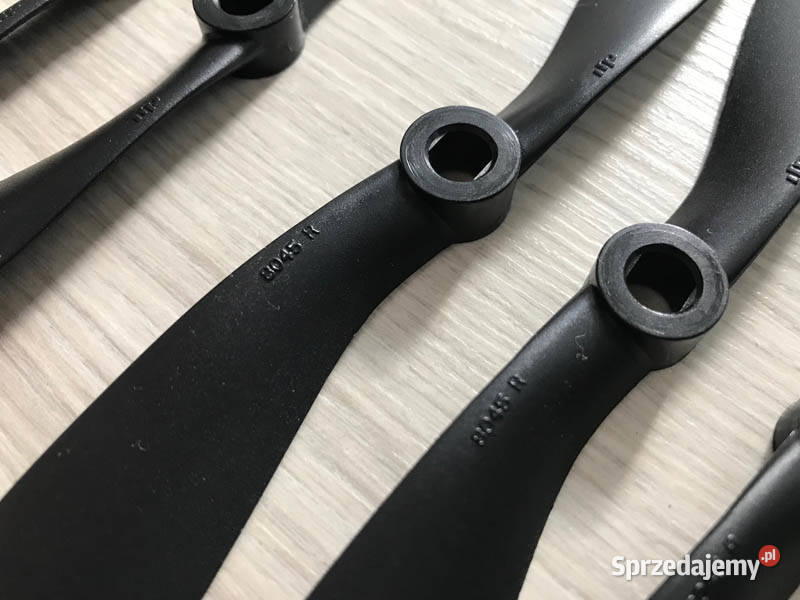 Śmigła DJI 8045R i 8045 czarne nie używane