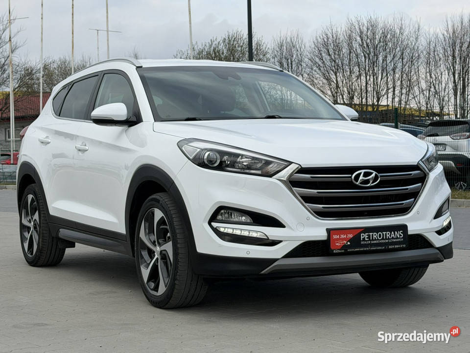 Hyundai Tucson 17 CRDI 141 LED AUTOMAT Nawigacja Rok produkcji 2016 Tucson Mrągowo