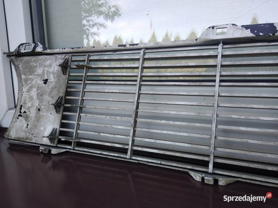 VW Golf MK1 Caddy I grill atrapa przednia osobowe Sieradz