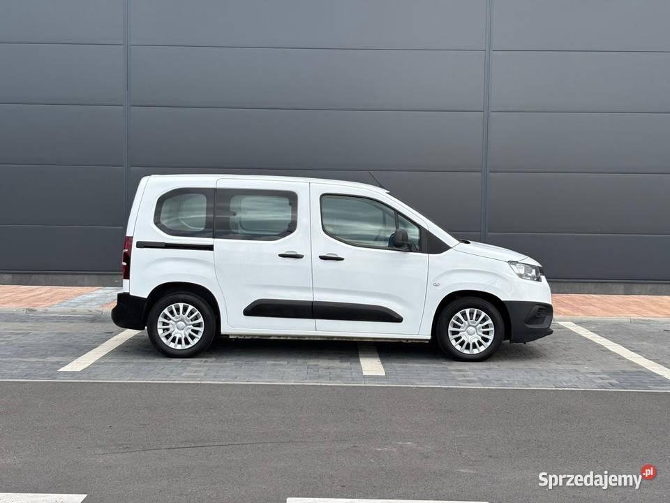 Toyota Proace City Verso 12 D4T Business Świdnica
