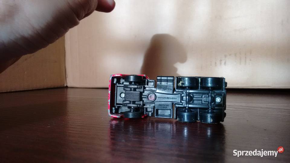 Mercedes ciągnik siodłowy MAISTO 2531 Stalowa Wola