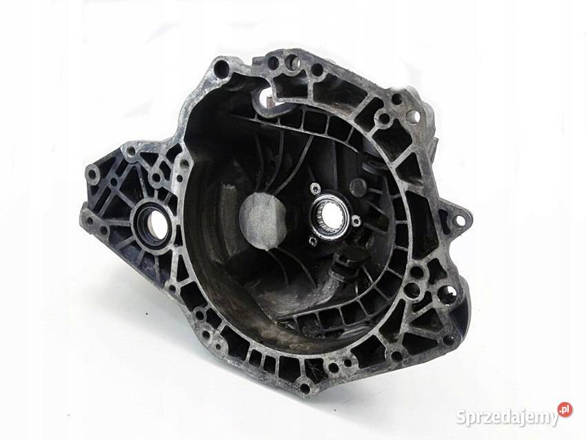 OBUDOWA SKRZYNI BIEGÓW S9W374 13 CDTI CORSA D osobowe