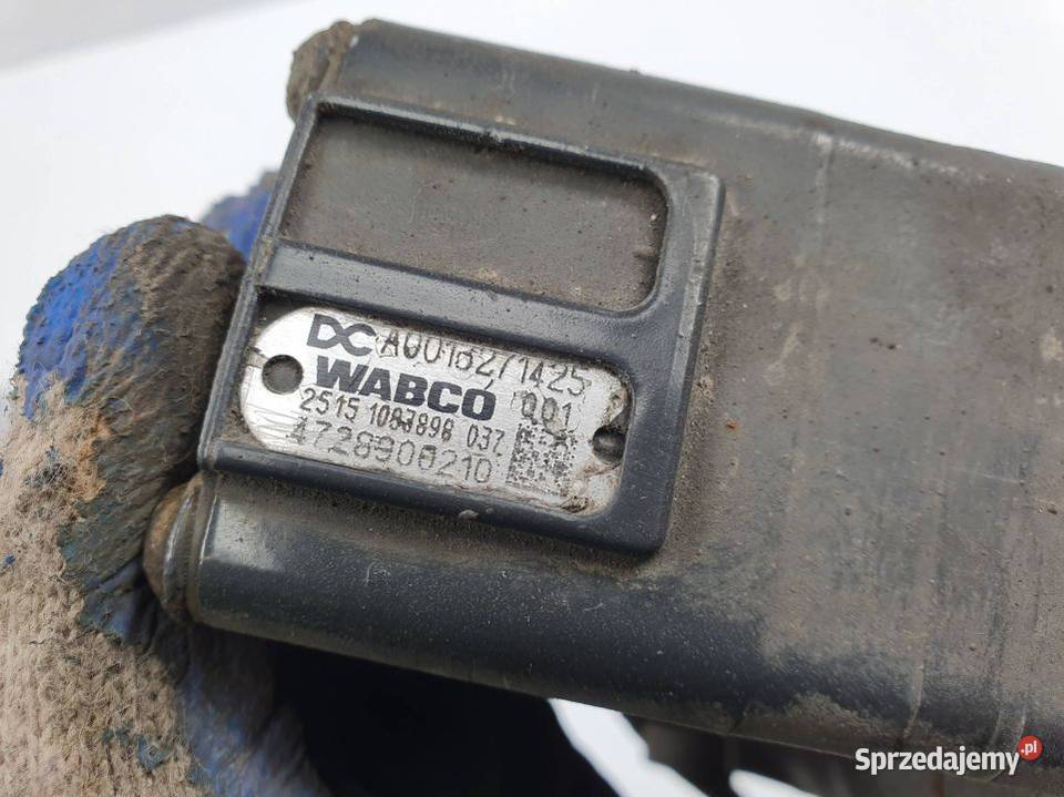 ZAWÓR PODUSZEK MERCEDES ACTROS 1845 A0013271425 osobowe Lipno