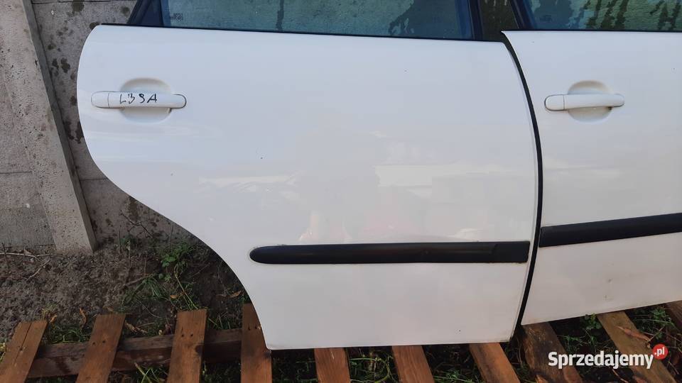 drzwi prawe seat ibiza III 3 6L kompletne lak Karoseria Dębno