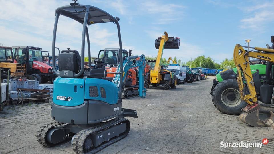 Minikoparka TOYOTA Huski MESSERSI M13K Koparki Zaklików