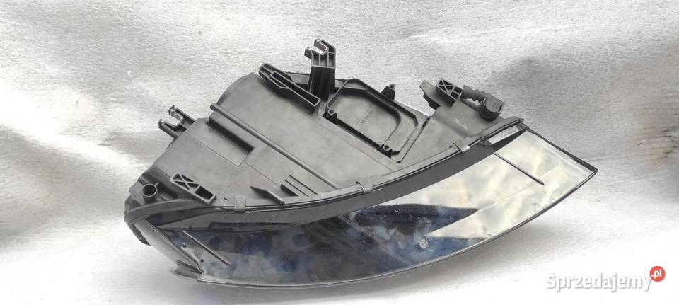 Lampa przednia do AUDI A4 B8 8K0 0812 Włoszczowa
