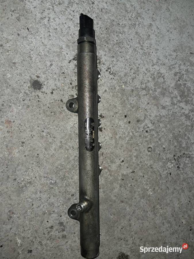 Listwa wtryskowa alfa 156 24 2004 Rok produkcji 2004