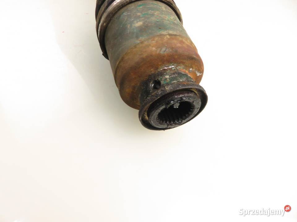 PÓŁOŚ PRAWA PRZEDNIA SUBARU FORESTER I SF 20 osobowe