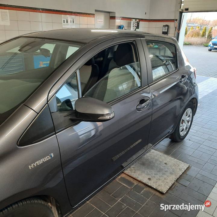 Toyota Yaris hybryda automat stan perfekcyjny hybryda Białystok