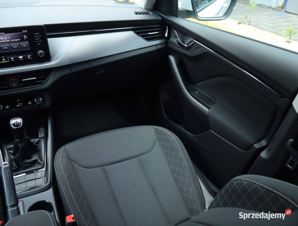 Skoda Scala 10 TSI Łódź