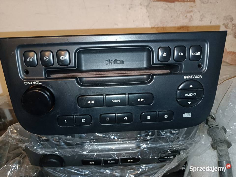 Radio CD Peugeot 406 bez vin sprawne