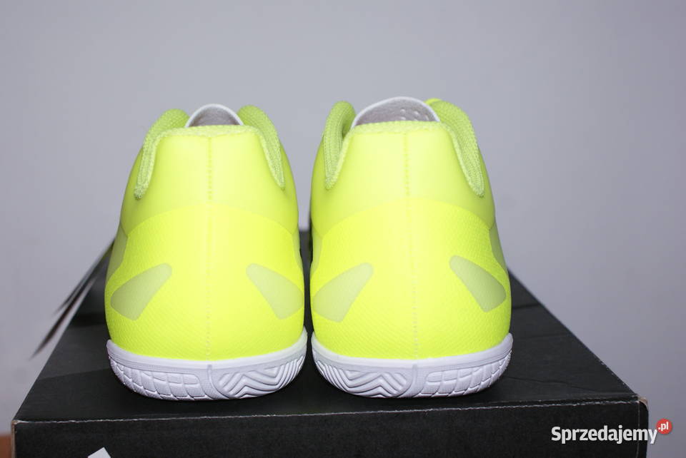 BUTY HALOWE ADIDAS X CRAZYFAST CLUB IN IFF0722 Toruń