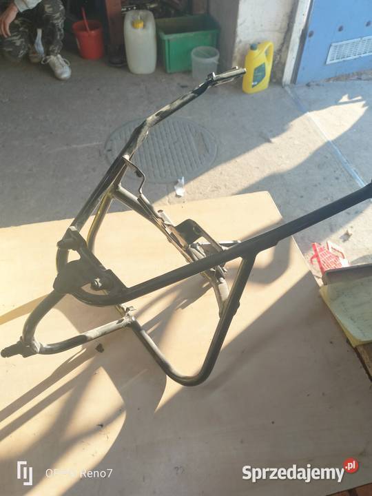 Yamaha TZR 50 stolarz przedniej czaszy Łubno