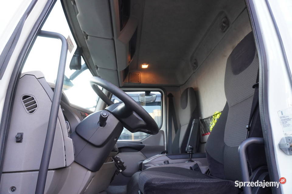 DAF LF 290 E6 4x2 Chłodnia Lamberet 22 palety Kraków