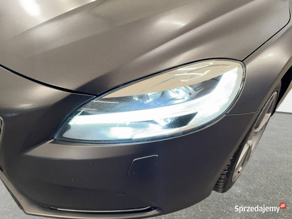 Volvo V40 Inscription 20 T5 245 automat 2018 r podgrzewane fotele Myślenice