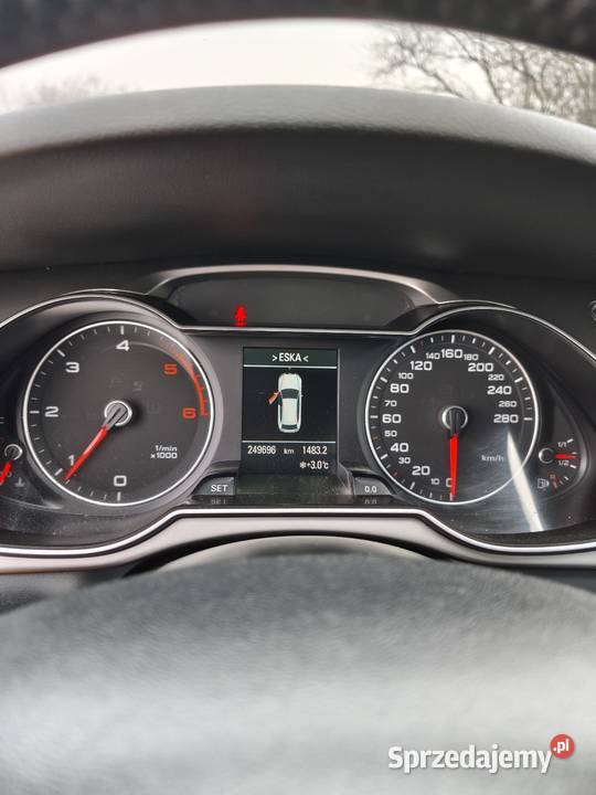 A4 lift full led 183