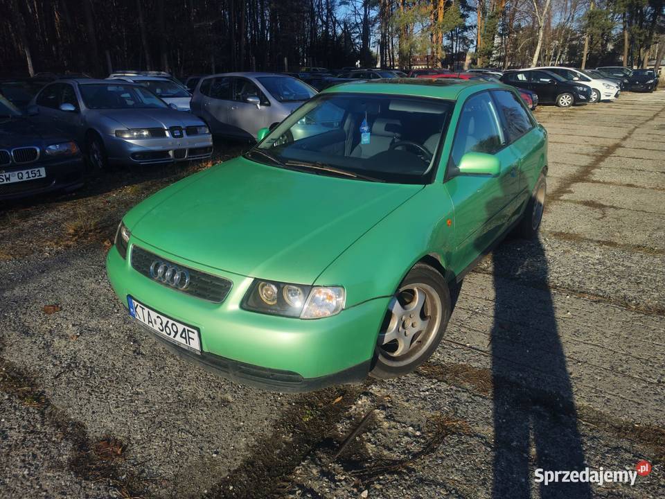 Audi a3 20 20v z LPG klima zarejestrowane kupiony w Polsce Tarnów sprzedam