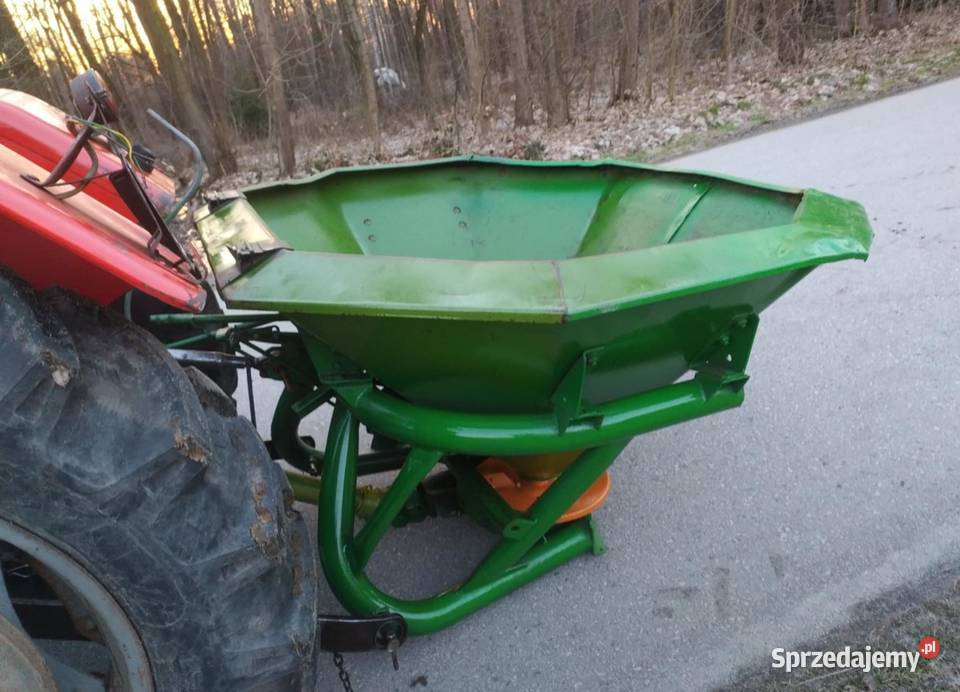 Rozsiewacz do nawozów 2talerzowy AMAZONE 600l z