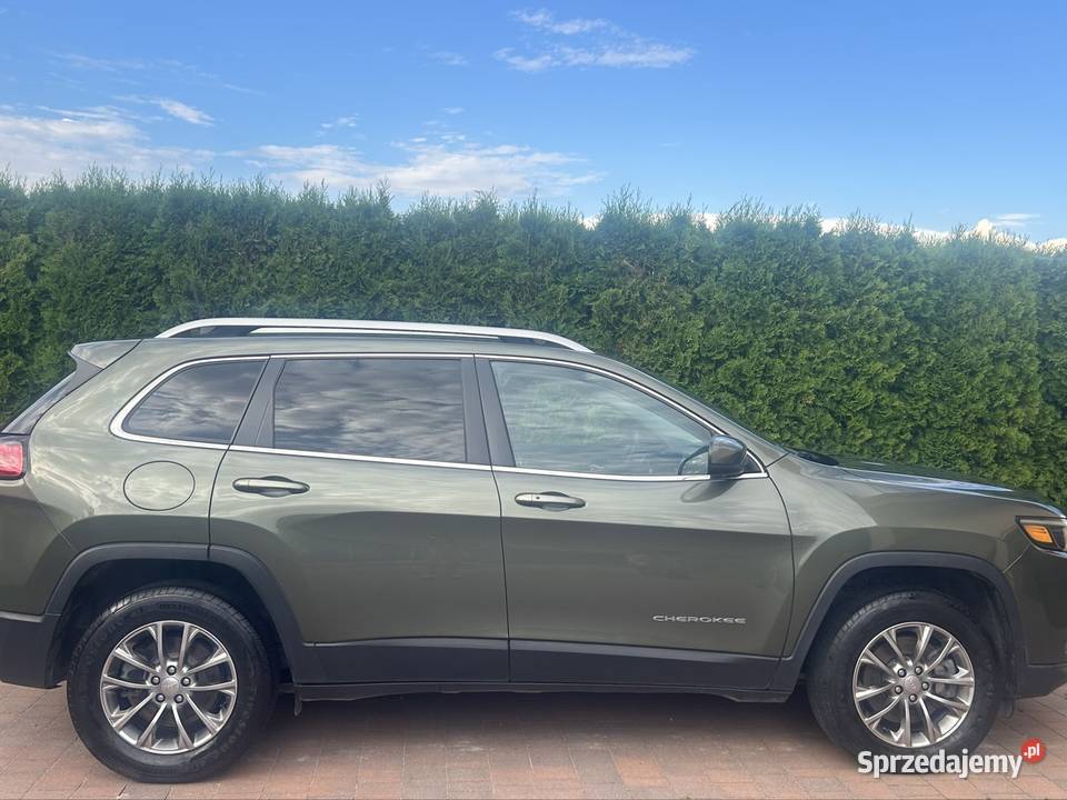 Jeep Cheerokee 32 benzyna lpg 2019 Rok produkcji 2019 Zamość