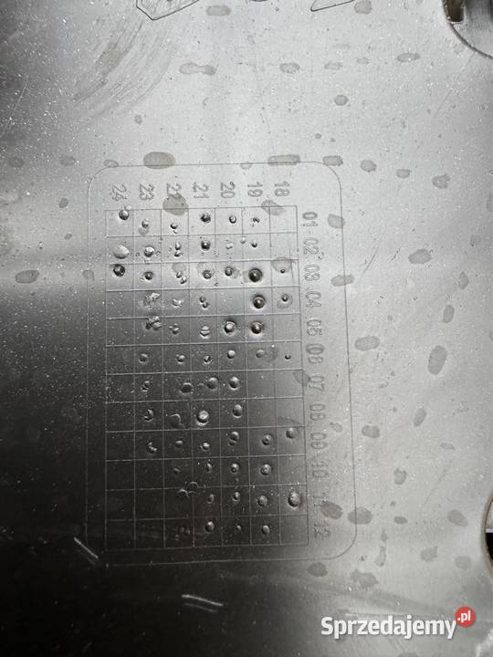 Płyta osłona pod zderzak przód przednia peugeot Części montażowe Międzychód